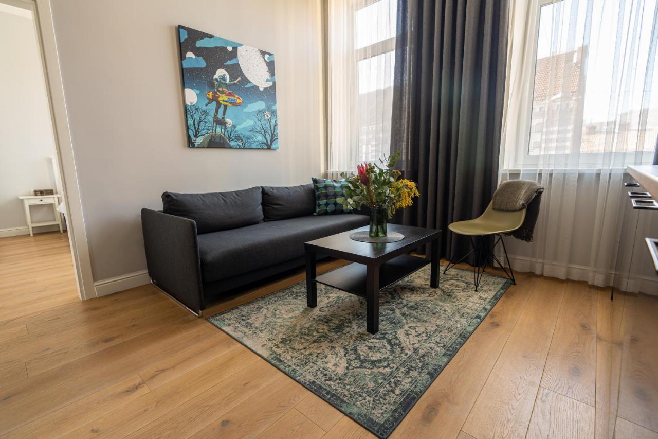 Beautiful Apartment In The Heart Of Kaunas Ngoại thất bức ảnh