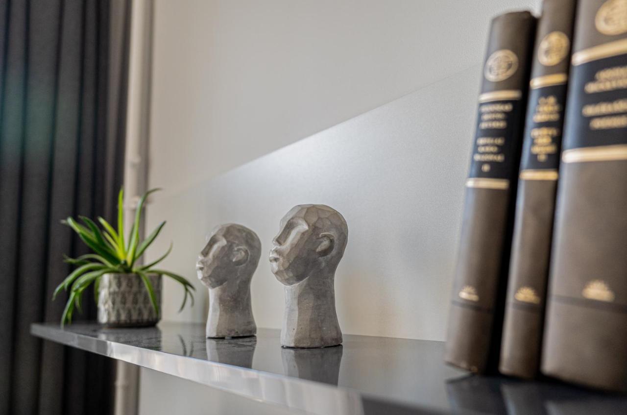Beautiful Apartment In The Heart Of Kaunas Ngoại thất bức ảnh